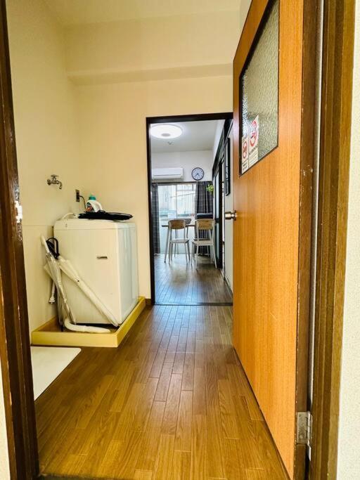 A Traditional With A View Of Tsutenkaku Appartement